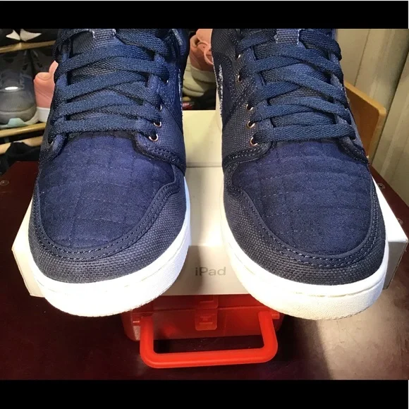 Jordan 1 RetroAJKO Blue Quilted - Picture 2 of 16